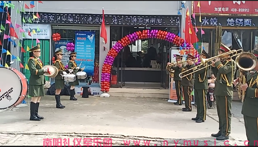 贺南阳碧绿阁洗衣光彩店9周年庆典圆满圆满结束！感恩有您与我们一路同行(图3)